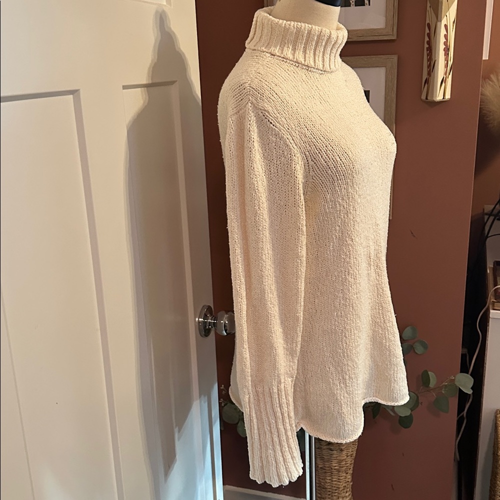 Eileen Fisher Peruvian organic cotton rolled hem M Cream Turtleneck Sweater - Picture 4 of 12